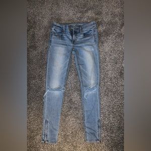Women’s American Eagle Skinny Jeans Size 2